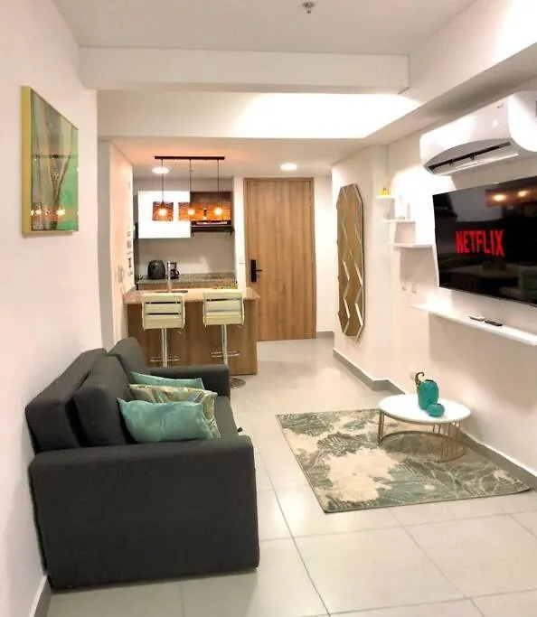 Lujoso Apto Santa Marta-Rodadero Colombia